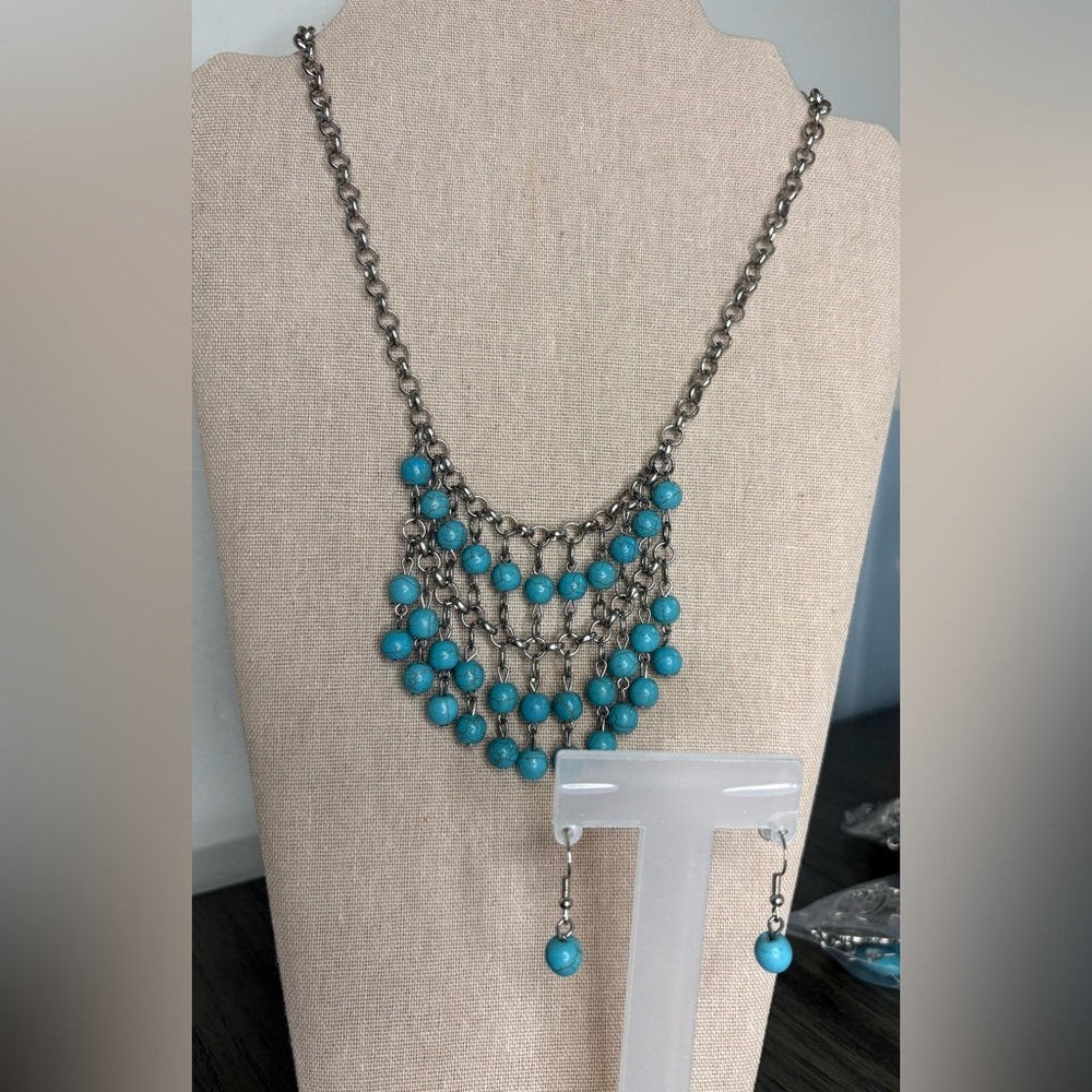 Silver and Turquoise Beaded Necklace